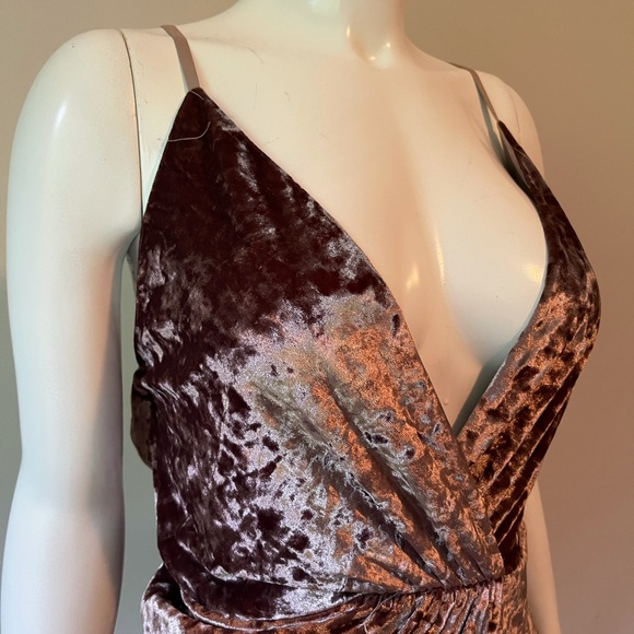 Gianni Bini Velvet Wrap Brown Mini Dress Size L - Picture 3 of 7